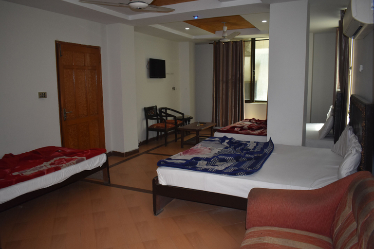 Others 4, Rajada Hotel, Islamabad