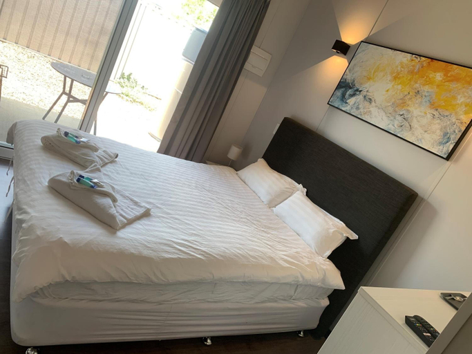 Room 4, Midway Motel - Richmond, Richmond