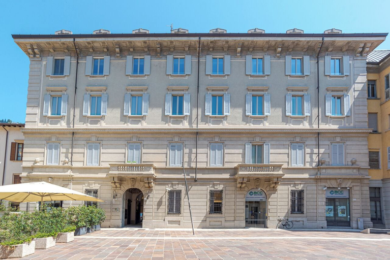 Exterior & Views 2, Palazzo Visconti, Como