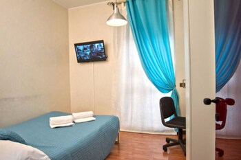 Others 2, B&B I Am Here - Gioia 66, Milano