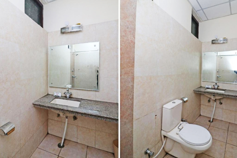 Bathroom 3, Goroomgo Hidden Chalet Mall Road Nainital, Nainital