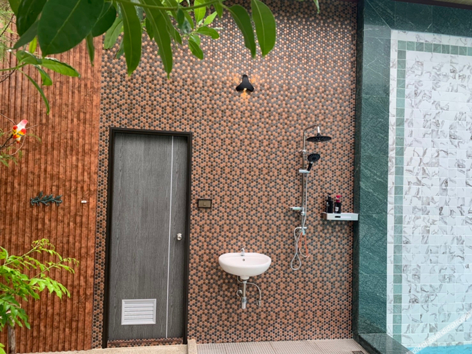 Bathroom 4, Let's Chill PoolVilla Pattaya Najomtien & Sattahip, Sattahip