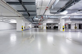 Parking 4, ART Garden Towers Prague, Praha 3