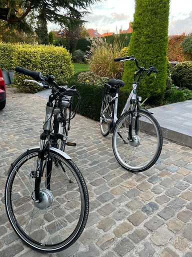 Others 2, bbCedrus, West-Vlaanderen