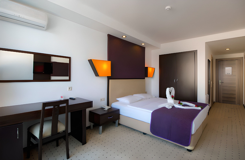 Bedroom 3, Supreme Beach - Adults Only, Marmaris