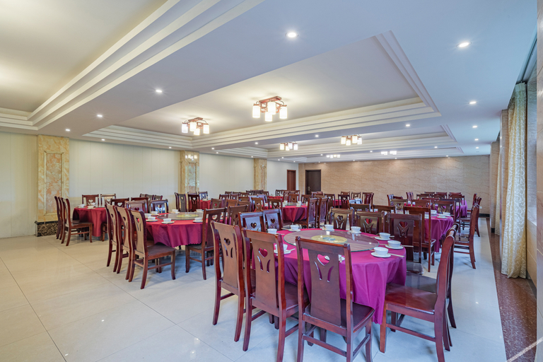 Food & Drinks 4, Care U Well Hotel, Leshan