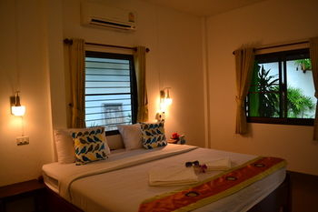 Others 3, Wandee Bed and Breakfast - Hostel, Takua Pa