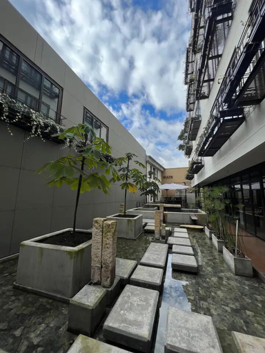 Others 2, R6 / Amplió loft en la Candelaria, Santafé de Bogotá