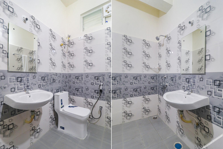 Bathroom, Fabhotel Golden Hitech, Hyderabad