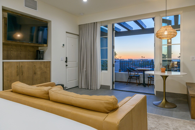 Others 1, North Beach Villa, Orange