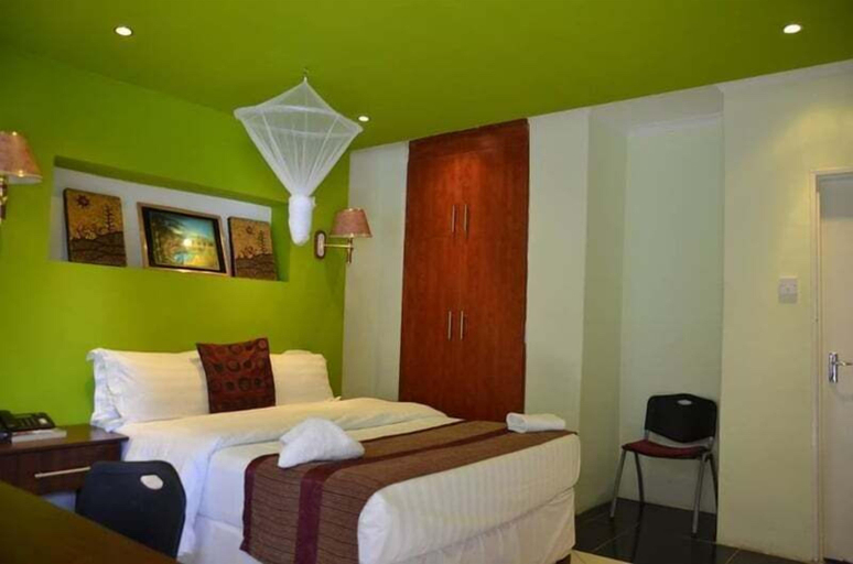 Others 3, Wingate Hotel Maun, Ngamiland East