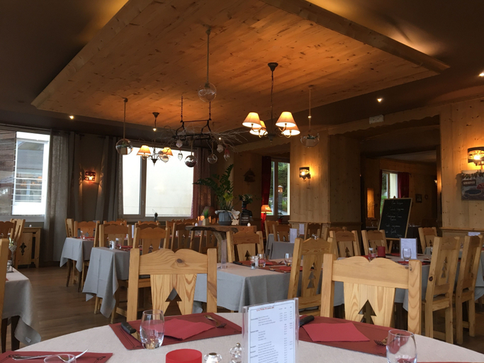 Food & Drinks 2, L’Annexe by La Réserve, Vosges