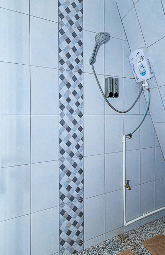 Bathroom 4, Dreamland Beach Holiday, Kudat