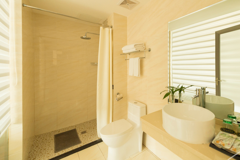 Bathroom 3, Lanson Place Hotel (Changsha Railway Station Apollo), Changsha