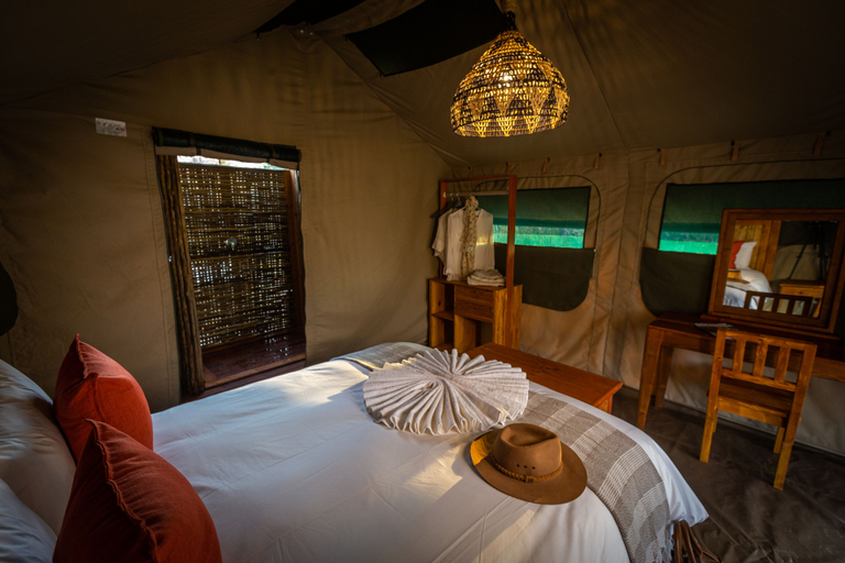 Bedroom 3, Boteti Tented Safari Lodge, Ngamiland East