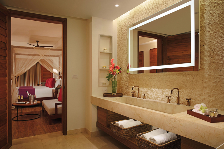 Bathroom 4, Secrets Cap Cana Resort and Spa - Adults Only, Salvaleon de Higuey