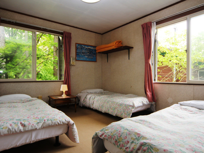Bedroom 3, Pension Peppermint House, Hara