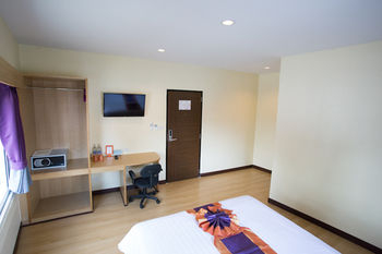 Others 3, JP Inn Pattaya, Pattaya