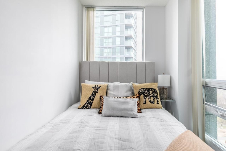 Others 3, RS Boutique Suites - Fort York, Toronto