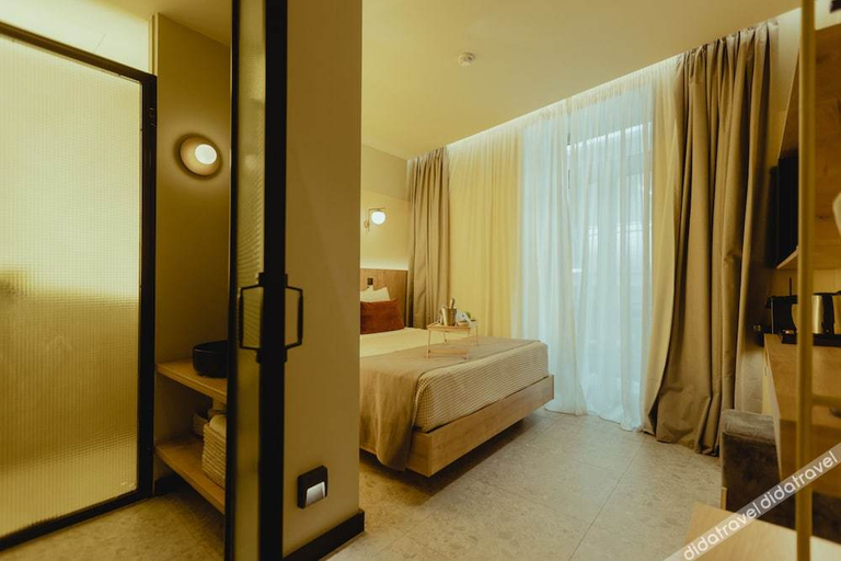 Others 3, Metis Urbane Living Spaces, Attica