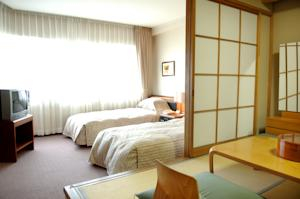 Others 2, Hotel Winery Hill, Izu
