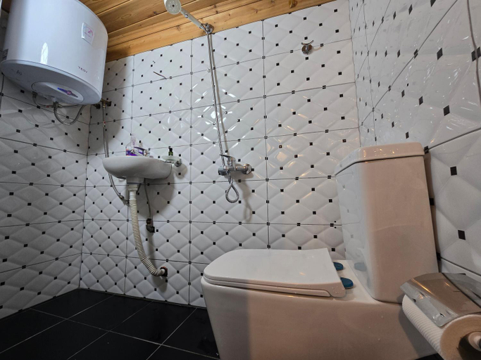 Bathroom 3, Guest House Maria - Berat castle, Beratit