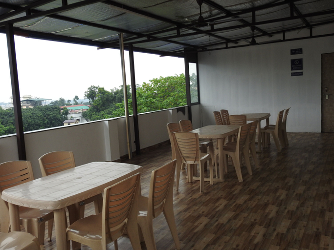 Food & Drinks 5, Hotel Aakash Residency, Dehradun
