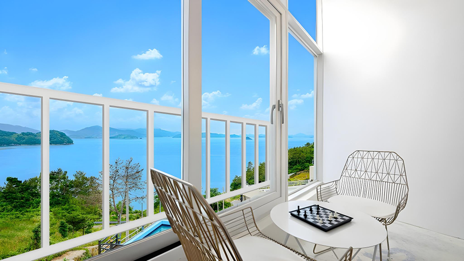 Others 3, Moamoa Spa Pension, Yeosu