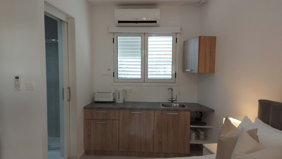 Others 4, Phaedrus Living: Alkminis Seaside Suites Verano