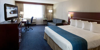 Others 3, Spark by Hilton Montreal Brossard, Champlain
