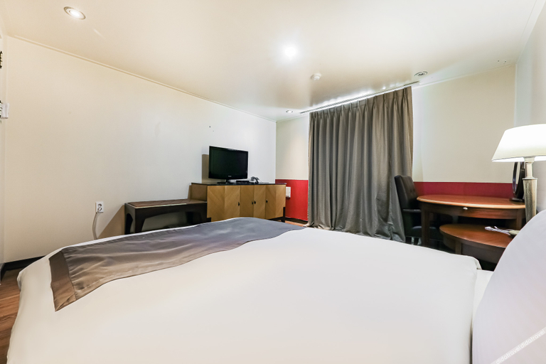 Bedroom 3, Seosan Hotel, Seosan
