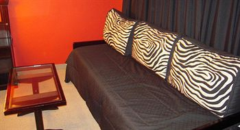 Others 4, Hotel Ghala, Capital