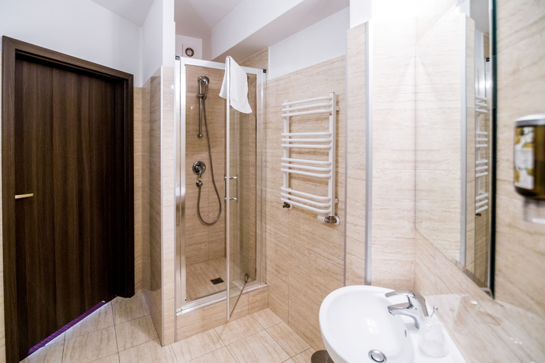 Bathroom 3, Hotel Walewscy, Gdańsk City