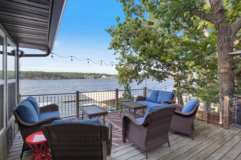Terrace/patio 2, Lakefront Home Private Dock With Main Channel View, Camden