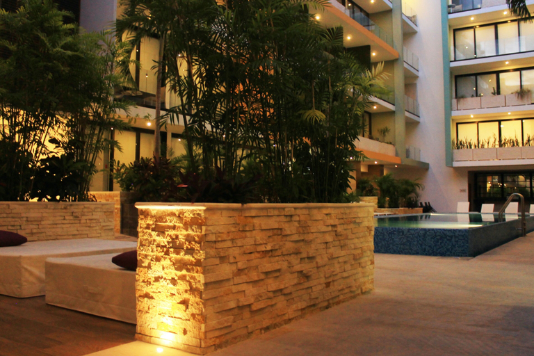 Others 5, Menesse the City by Casago, Cozumel