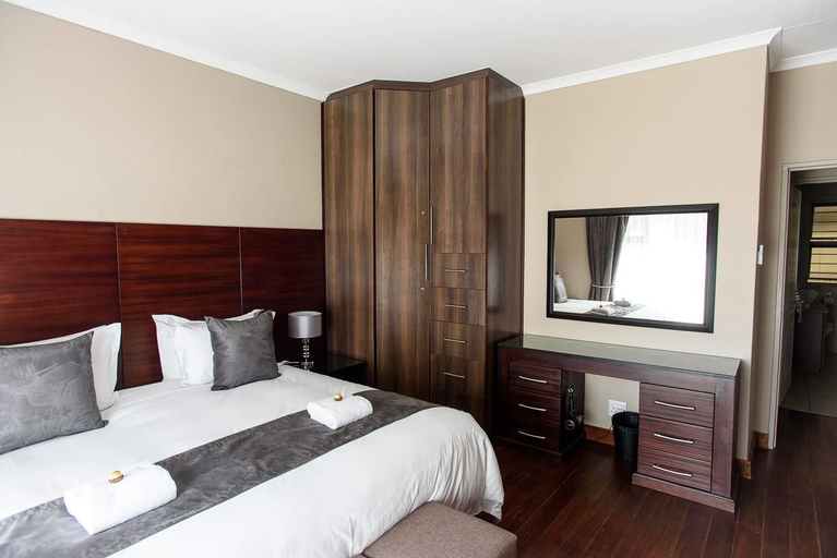 Bedroom 2, La Bri Self Catering, Thabo Mofutsanyane