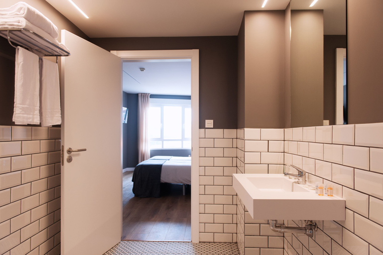 Bathroom 4, Hotel Los Campones, Asturias