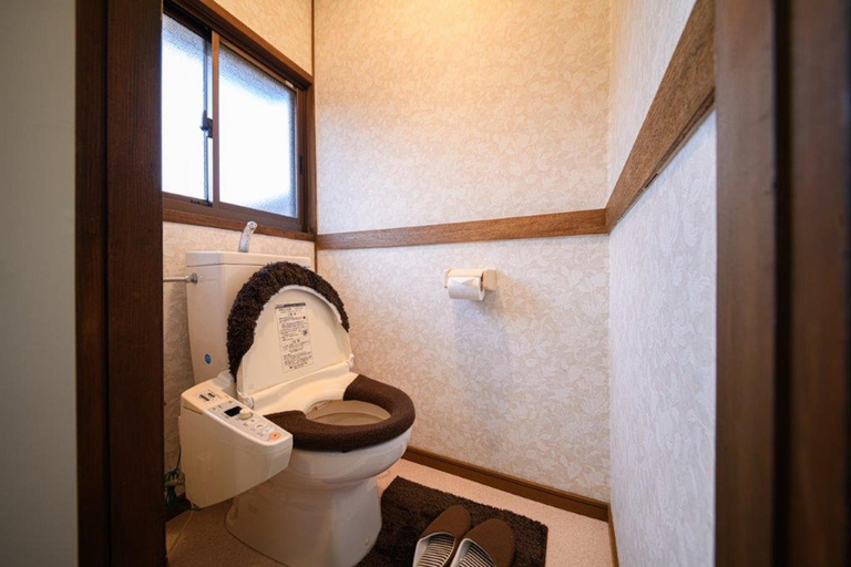 Bathroom, TAKETORI ROTEN, Beppu