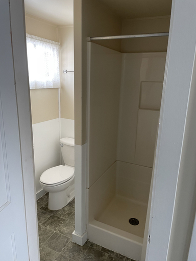 Bathroom, Autrain Motel, Alger