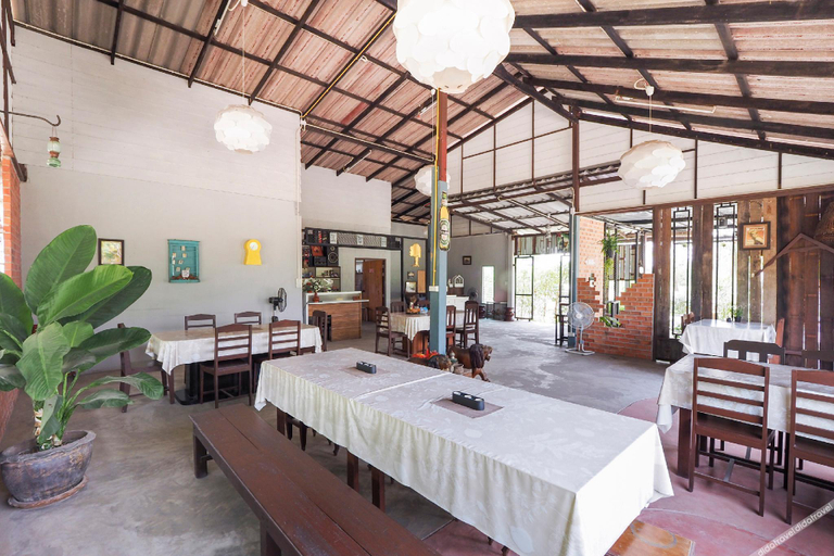 Others 3, T Resort, Muang Suphanburi