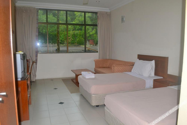 Bedroom 3, Wawa Golf View Inn, Hulu Perak