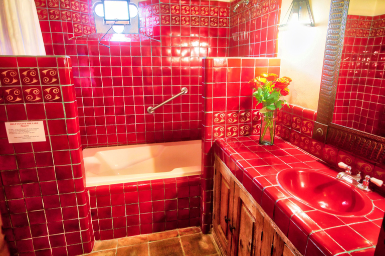 Bathroom 3, Casa Encantada, Pátzcuaro