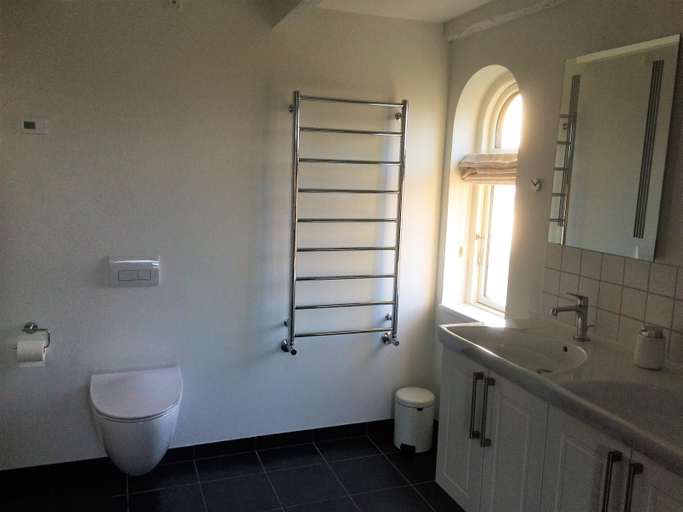 Bathroom, Troense B&B by the sea, Svendborg