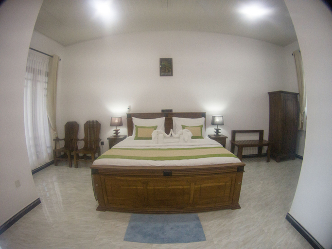 Others 5, L's Lanka, Dambulla