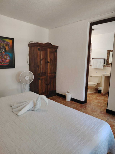 Room 3, Alcázar de San Bartolo, Antigua Guatemala