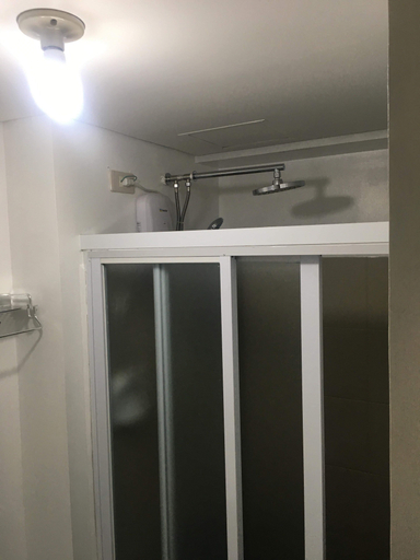 Bathroom 3, Avida Towers Sucat, Parañaque