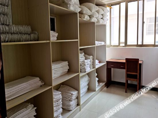 Others 3, Shuanglong Hotel, Xishuangbanna Dai