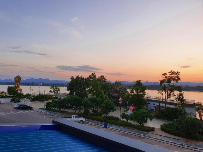 Sport & Beauty 5, THE S VILLAS HOTEL, Muang Nakhon Phanom