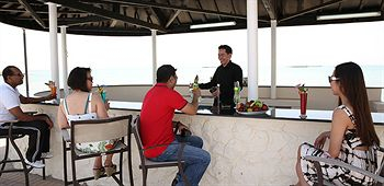 Hotel Bar, Best Western Hawar Resort Hotel