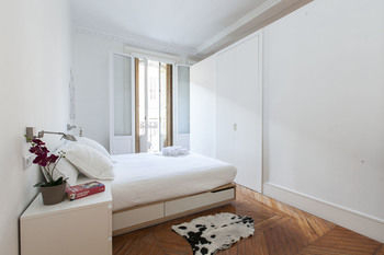 Others 5, Apartamentos Matute 11, Madrid
